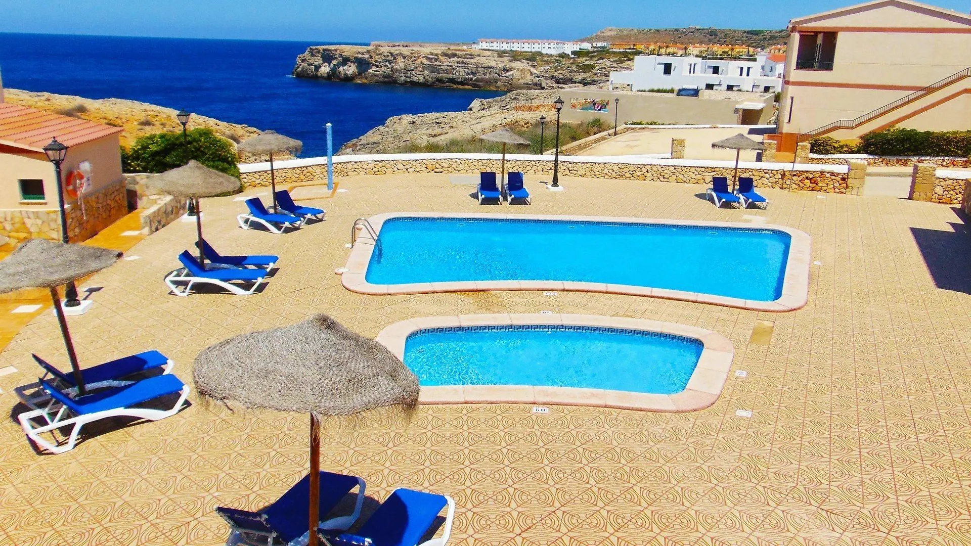 Apartamentos Moon Dreams Cabo De Banos Cala'N Blanes  Cala'N Blanes (Menorca)
