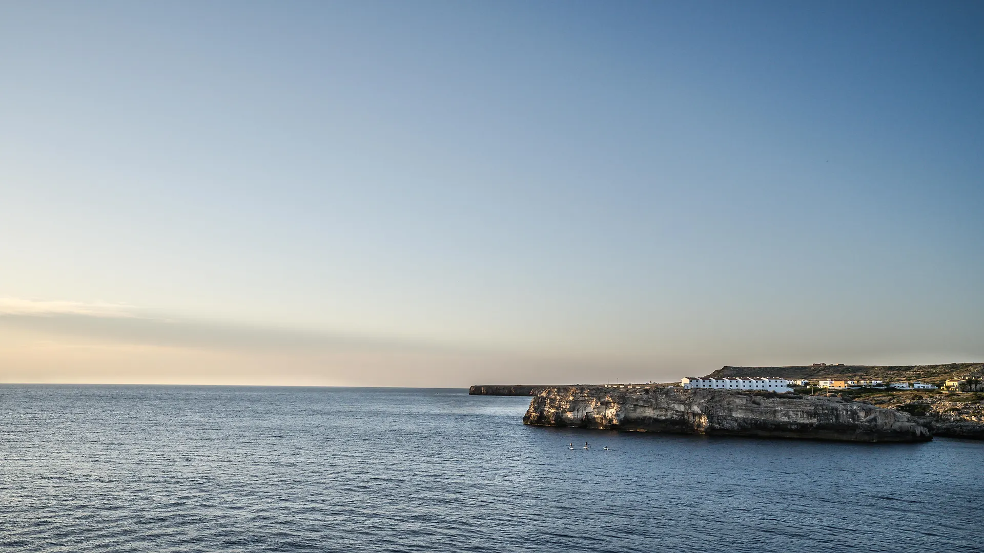 Apartamentos Moon Dreams Cabo De Banos Кала-эн-Бланес 3*,  Испания