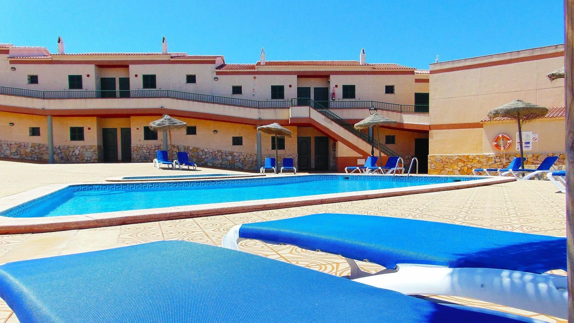 *** Hotel Apartamentos Moon Dreams Cabo De Banos Cala'N Blanes  Espagne